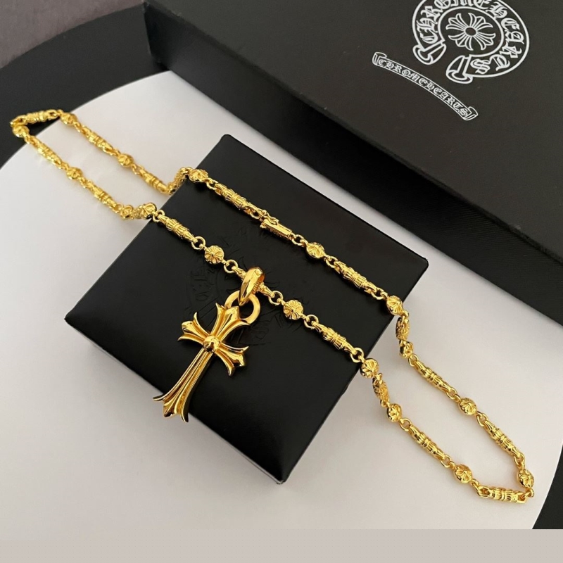 Ch**me He**ts necklaces